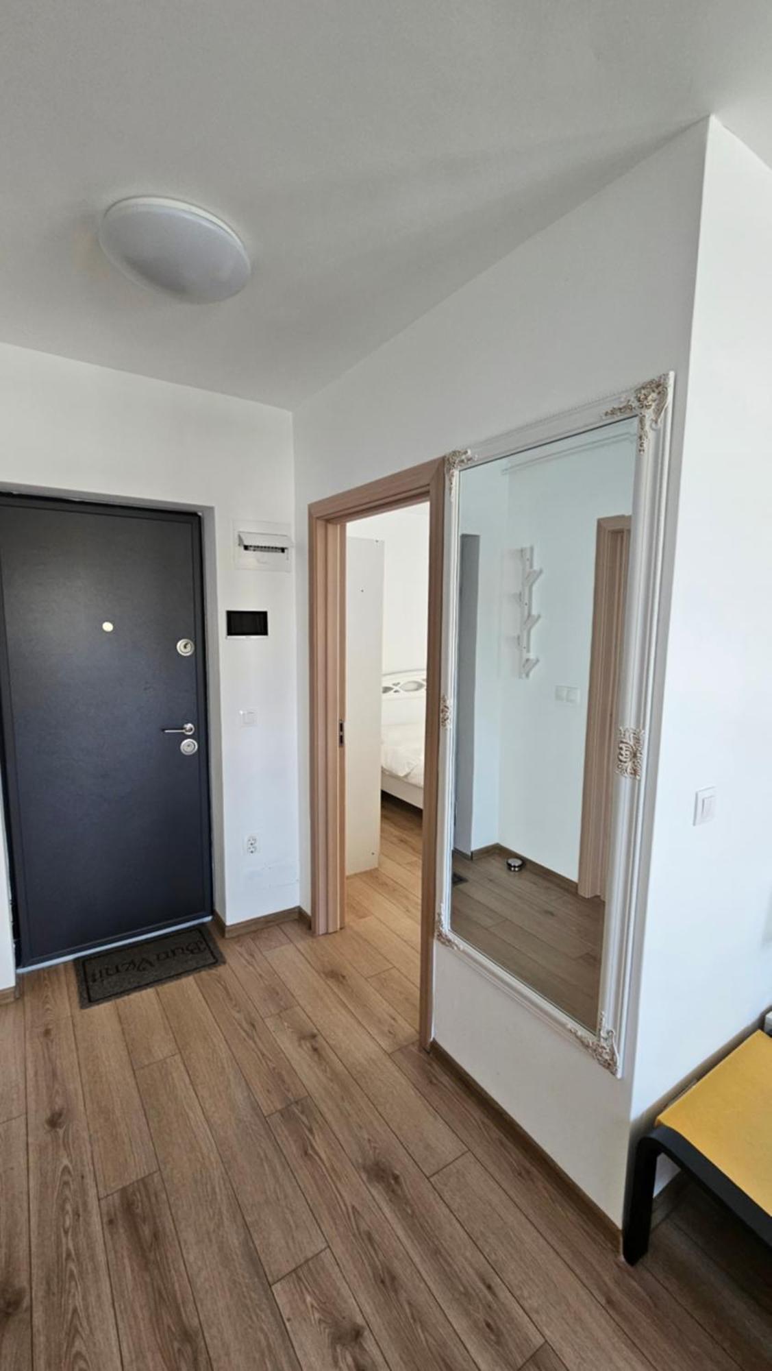 Goldmaurer Apartment Targu-Mures Bagian luar foto
